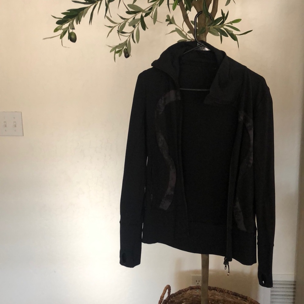 Black Lululemon Zip-Up Jacket